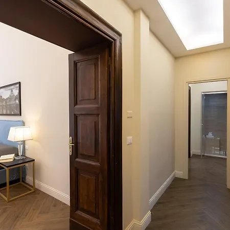 Via Barberini Appartement Rome