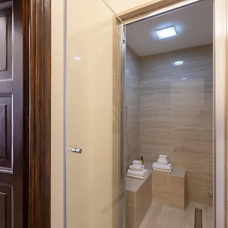Via Barberini Apartman Róma
