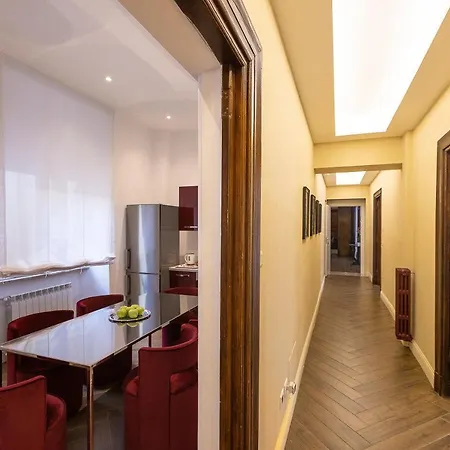 Via Barberini Apartment *