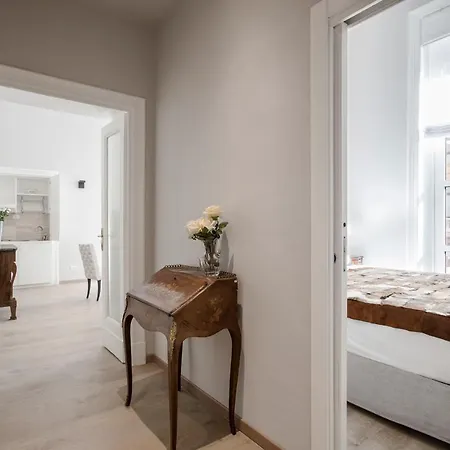 Via Barberini Appartement Rome
